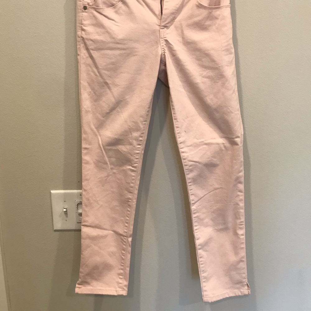 Pink Jeans - Picture 3 of 4